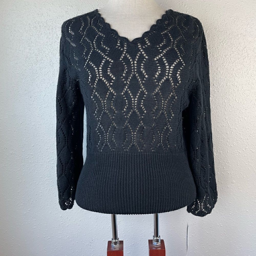 NWT A. Byer Black V-Neck Loose Knit Sweater Size M